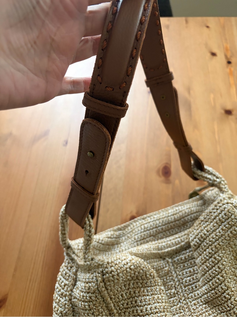 The Sak Los Feliz Bamboo Static Woven Shoulder Bag Adjustable Leather Strap - Picture 4 of 12